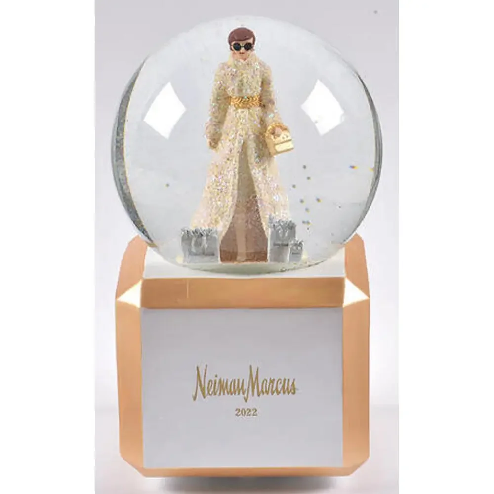 Neiman Marcus 2022 Holiday Shopper‎ Fashion Lady Snow Globe - NWT